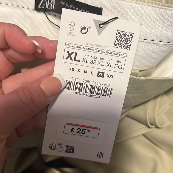 Zara pants - Picture 3 of 4